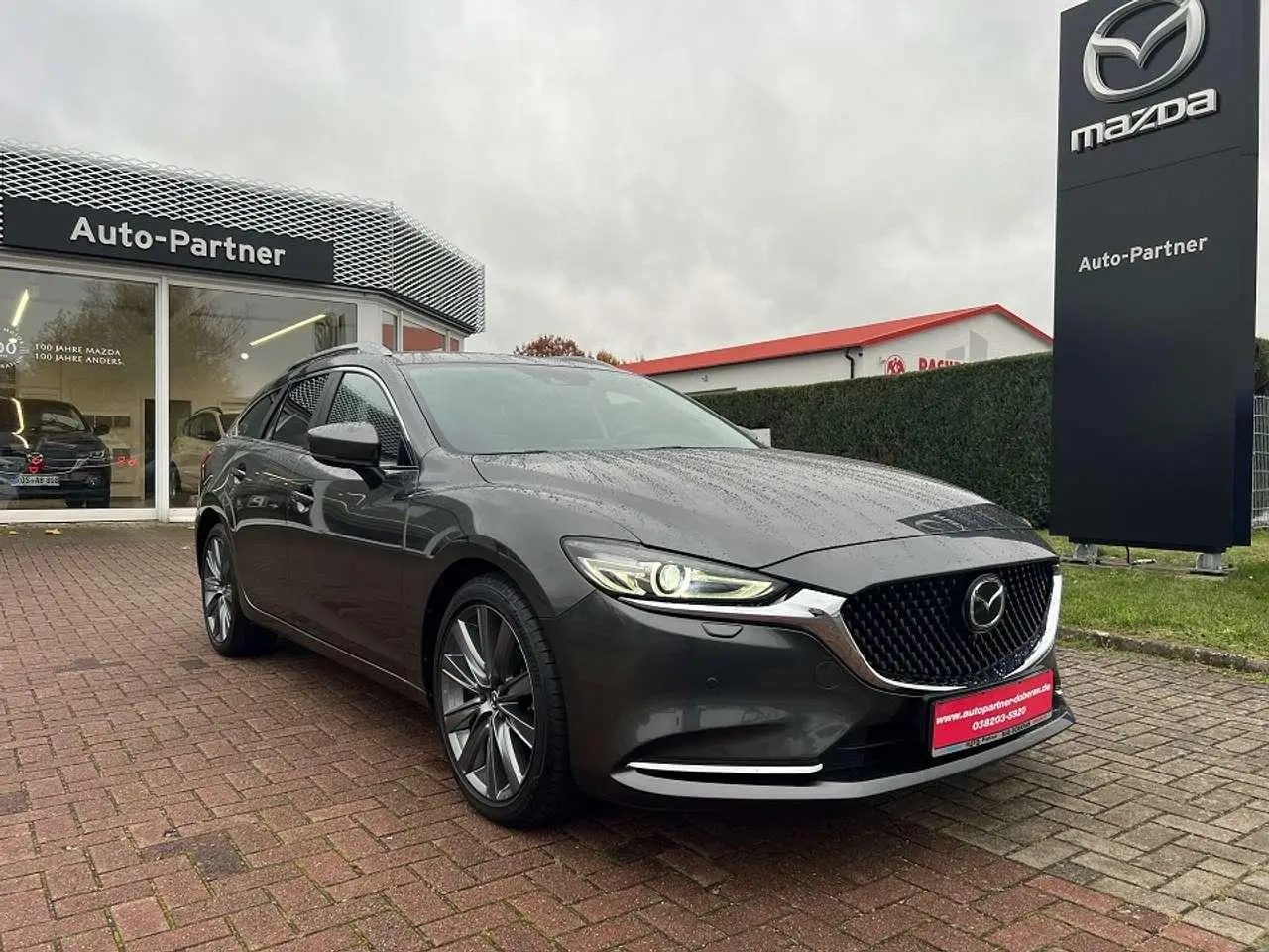 Photo 1 : Mazda 6 2018 Petrol