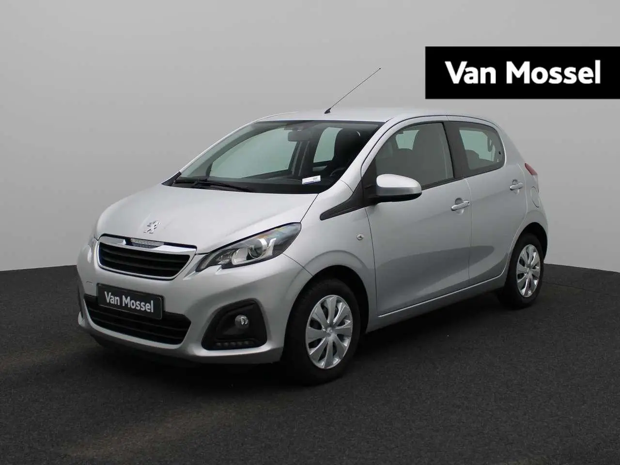 Photo 1 : Peugeot 108 2018 Petrol