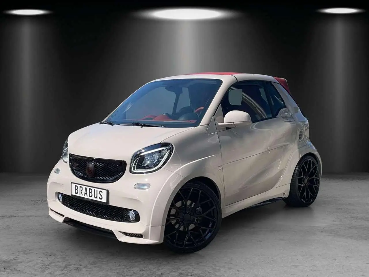 Photo 1 : Smart Fortwo 2019 Petrol