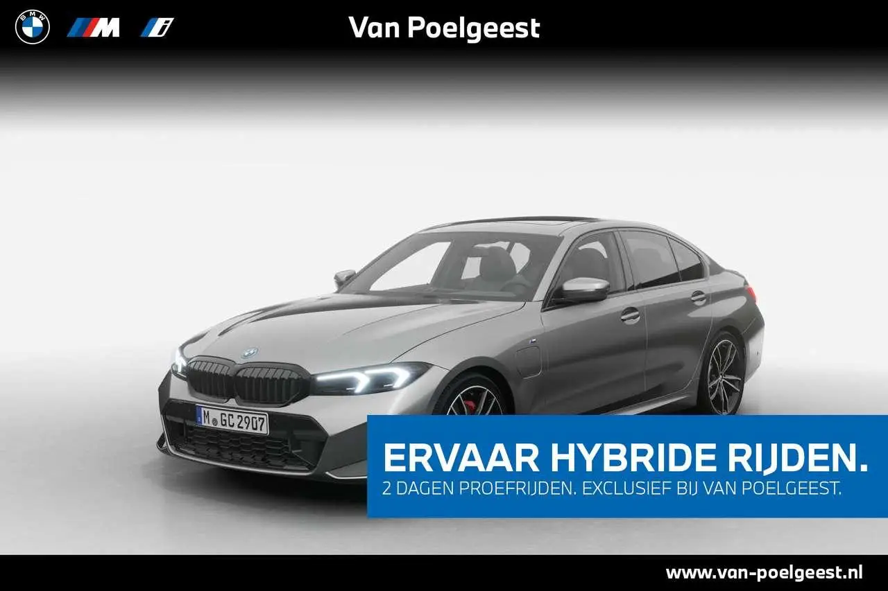 Photo 1 : Bmw Serie 3 2024 Hybrid