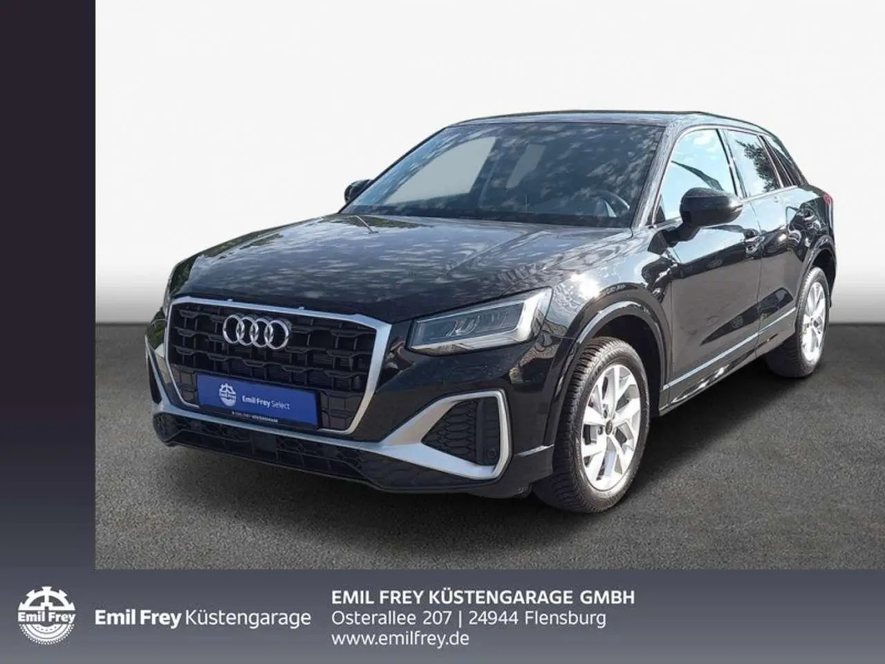 Photo 1 : Audi Q2 2023 Petrol