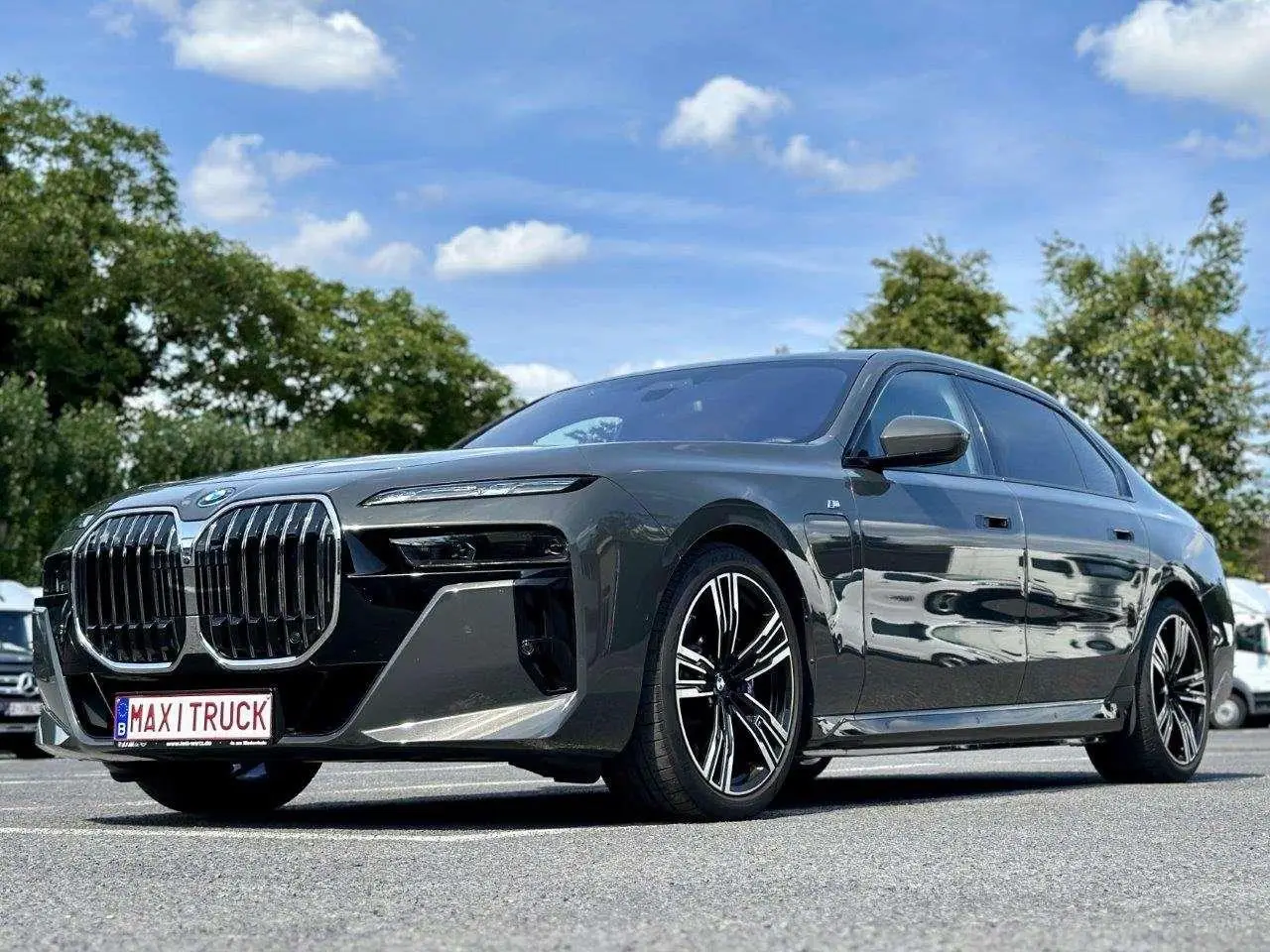 Photo 1 : Bmw Serie 7 2023 Hybrid