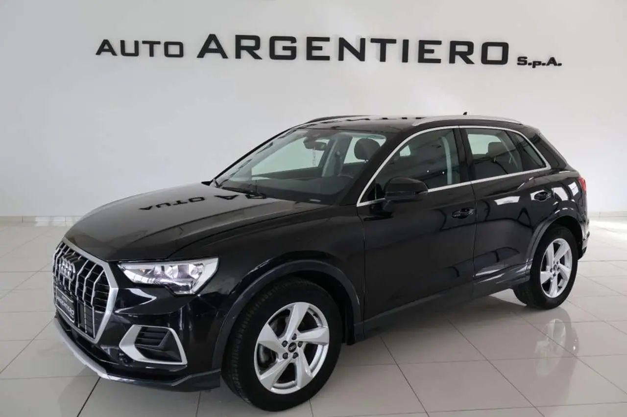 Photo 1 : Audi Q3 2021 Diesel