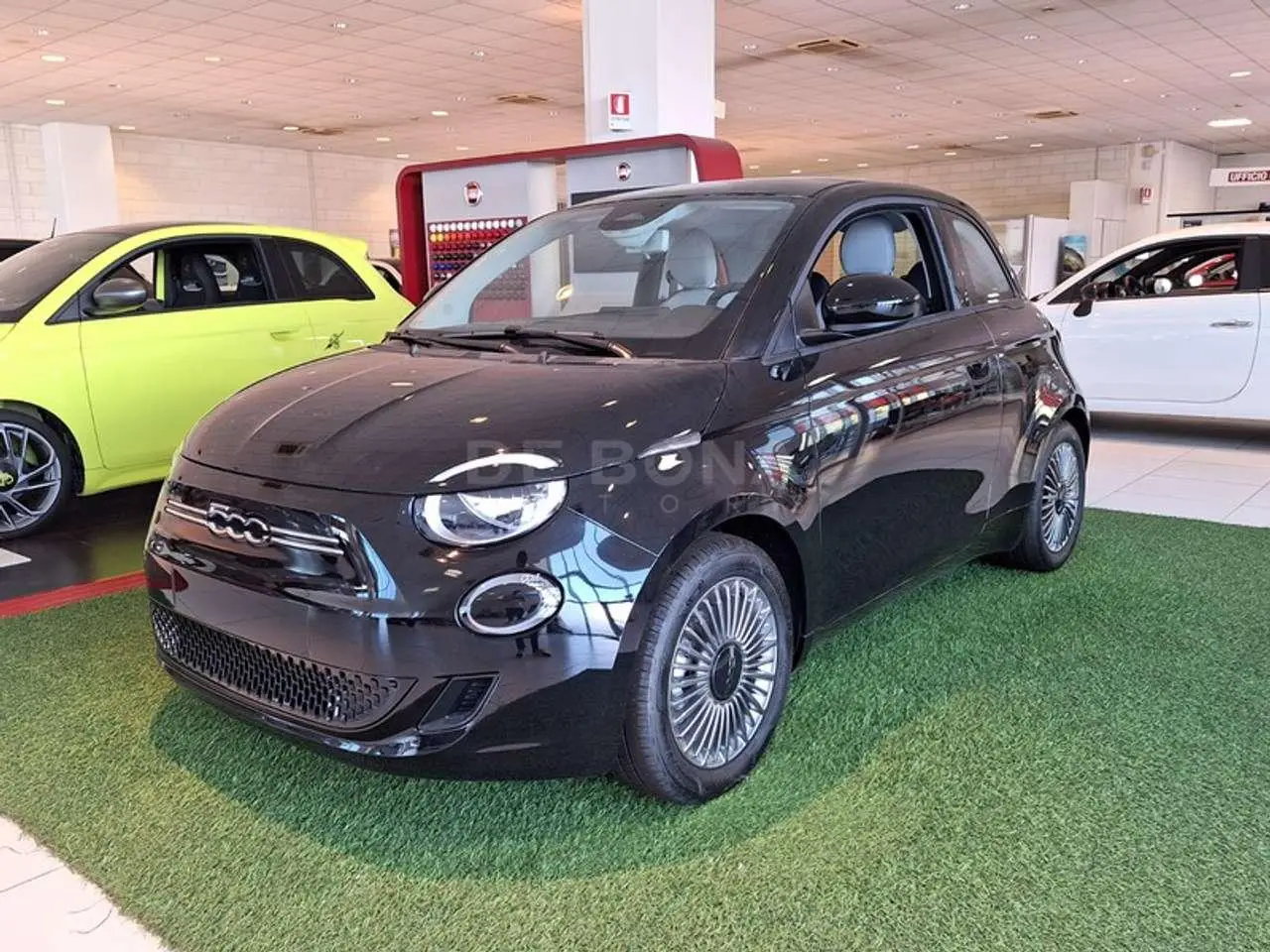 Photo 1 : Fiat 500 2023 Electric