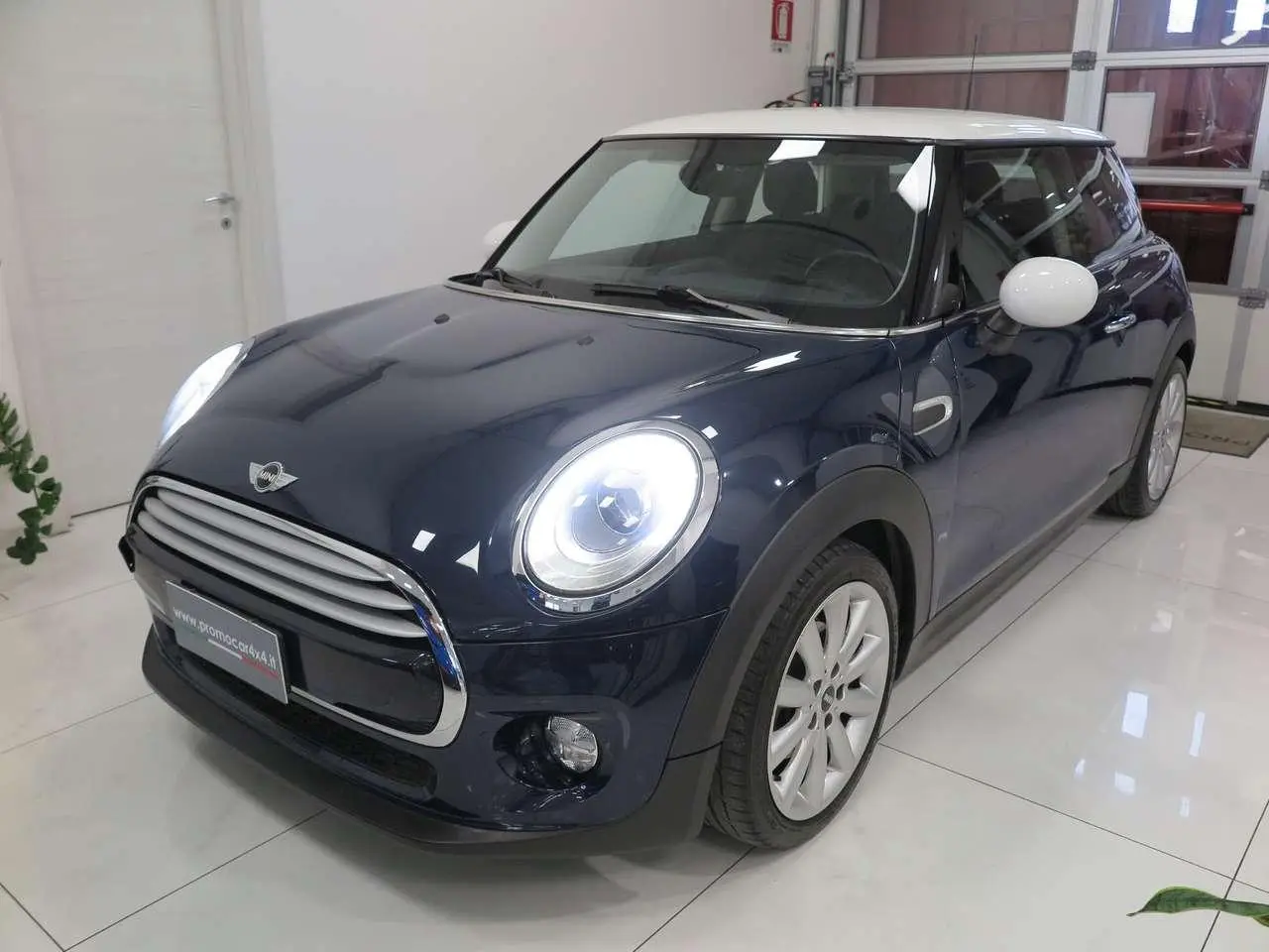 Photo 1 : Mini Cooper 2015 Petrol