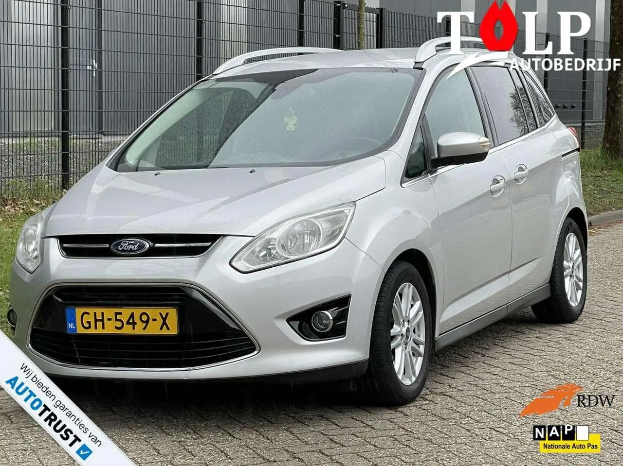 Photo 1 : Ford Grand C-max 2015 Essence