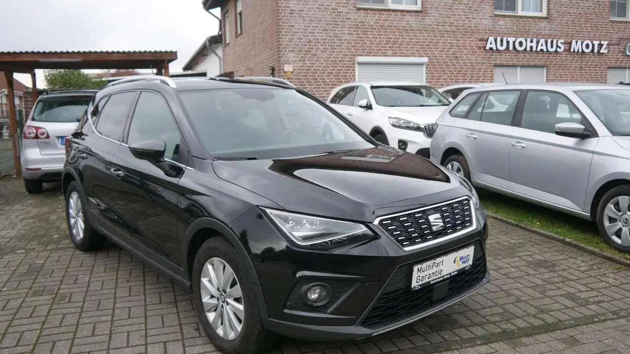 Photo 1 : Seat Arona 2021 Essence