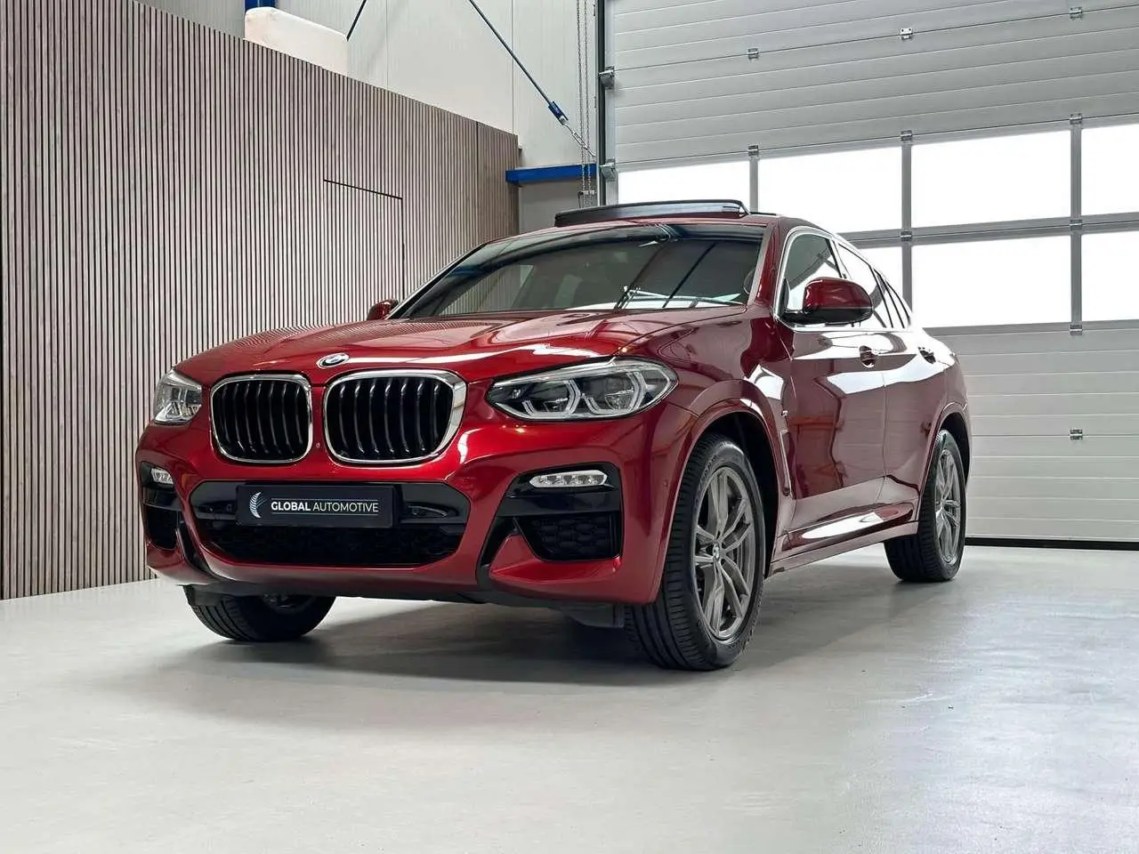 Photo 1 : Bmw X4 2019 Petrol