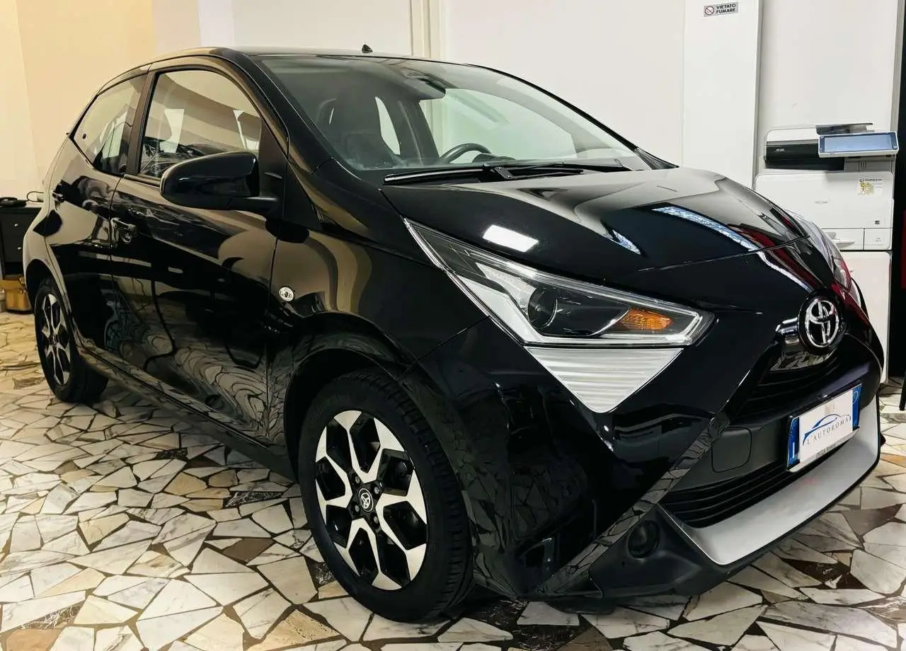 Photo 1 : Toyota Aygo 2018 Essence