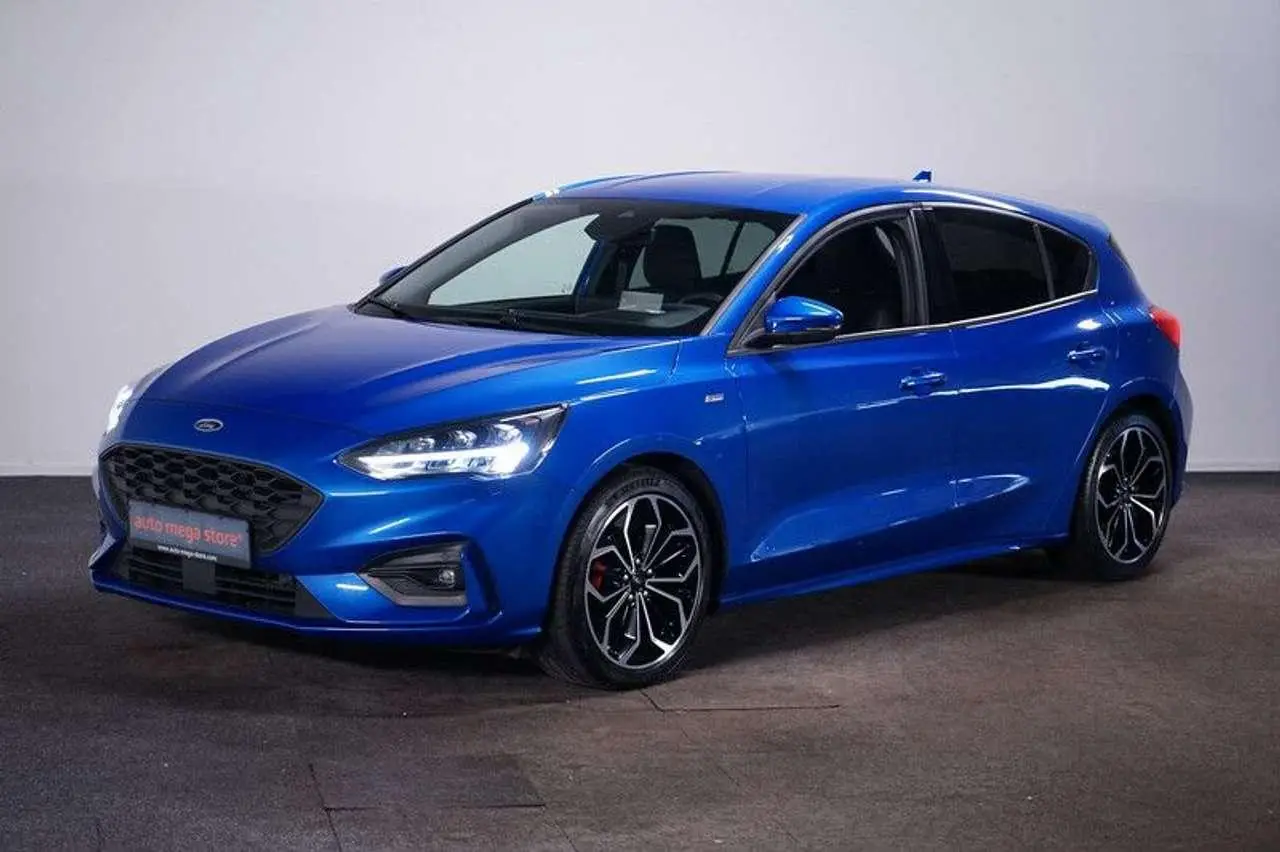 Photo 1 : Ford Focus 2020 Petrol