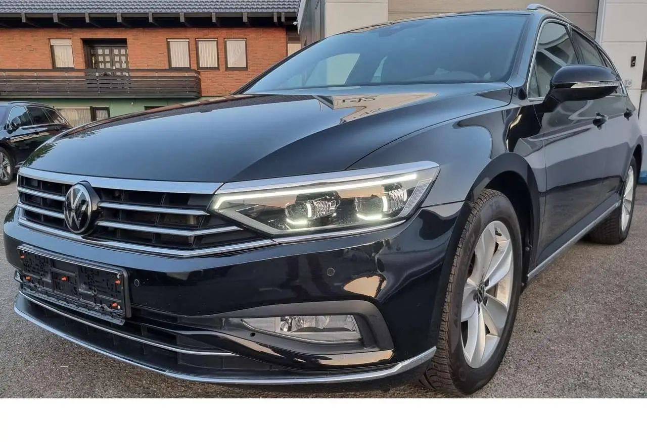 Photo 1 : Volkswagen Passat 2021 Diesel