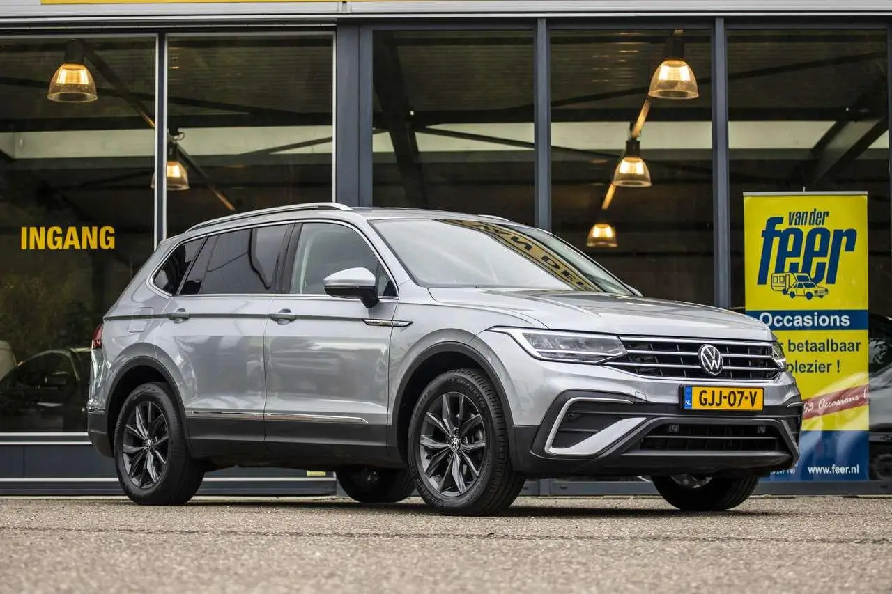 Photo 1 : Volkswagen Tiguan 2022 Petrol