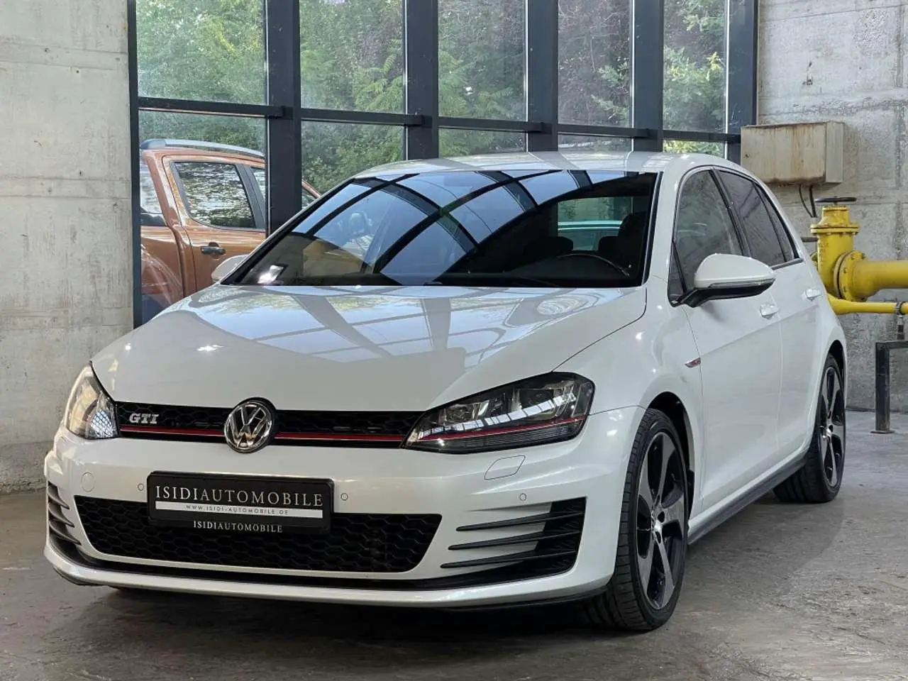 Photo 1 : Volkswagen Golf 2015 Petrol