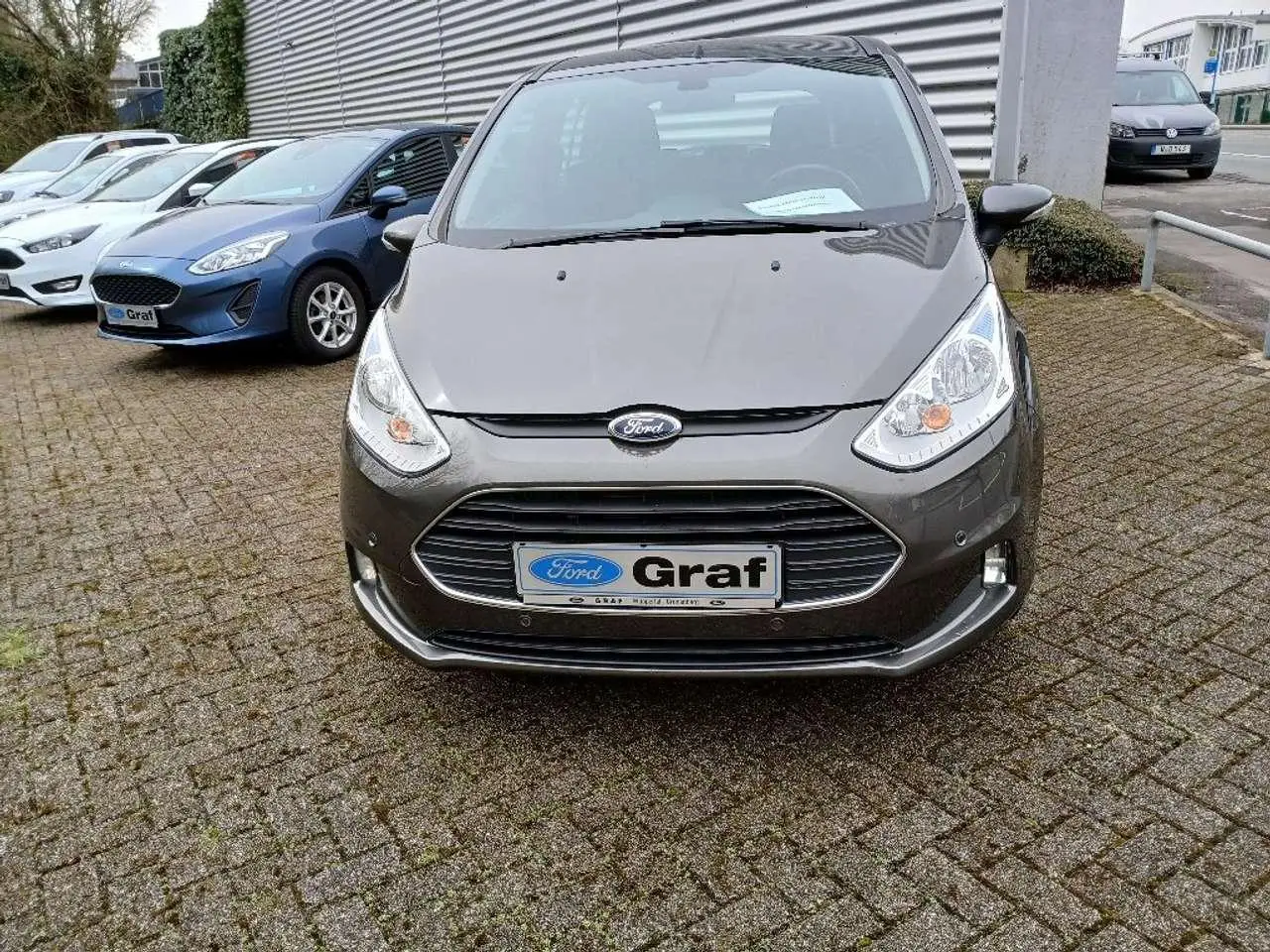 Photo 1 : Ford B-max 2016 Petrol