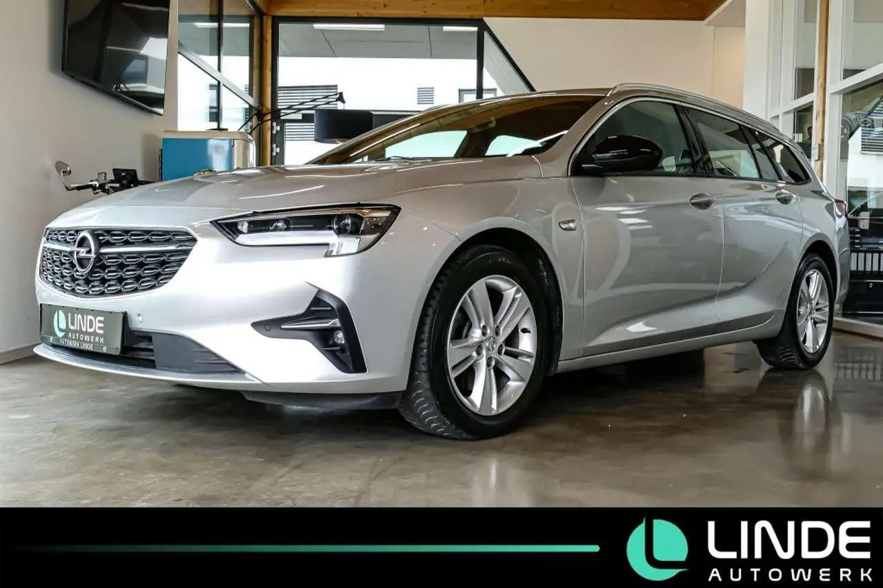 Photo 1 : Opel Insignia 2021 Essence