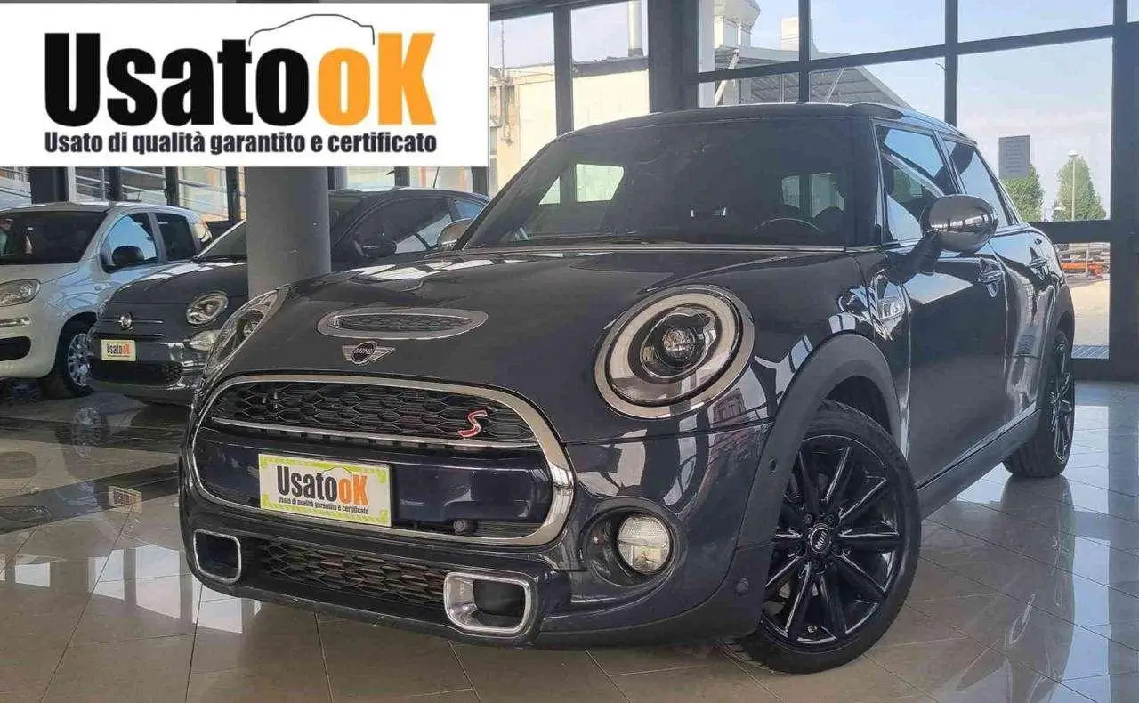 Photo 1 : Mini Cooper 2015 Diesel