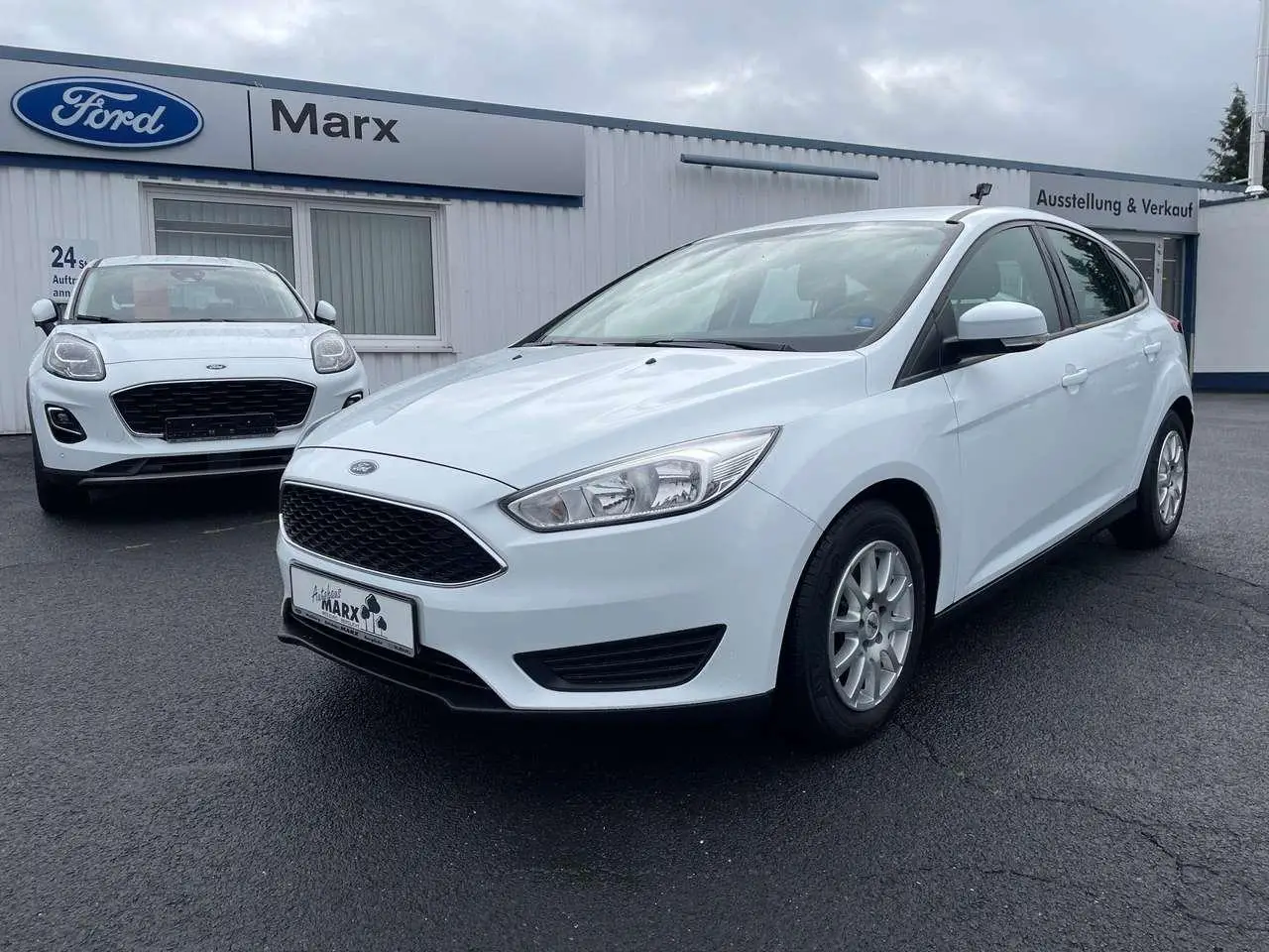 Photo 1 : Ford Focus 2017 Diesel