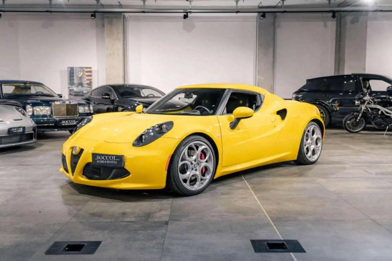 Photo 1 : Alfa Romeo 4c 2017 Essence