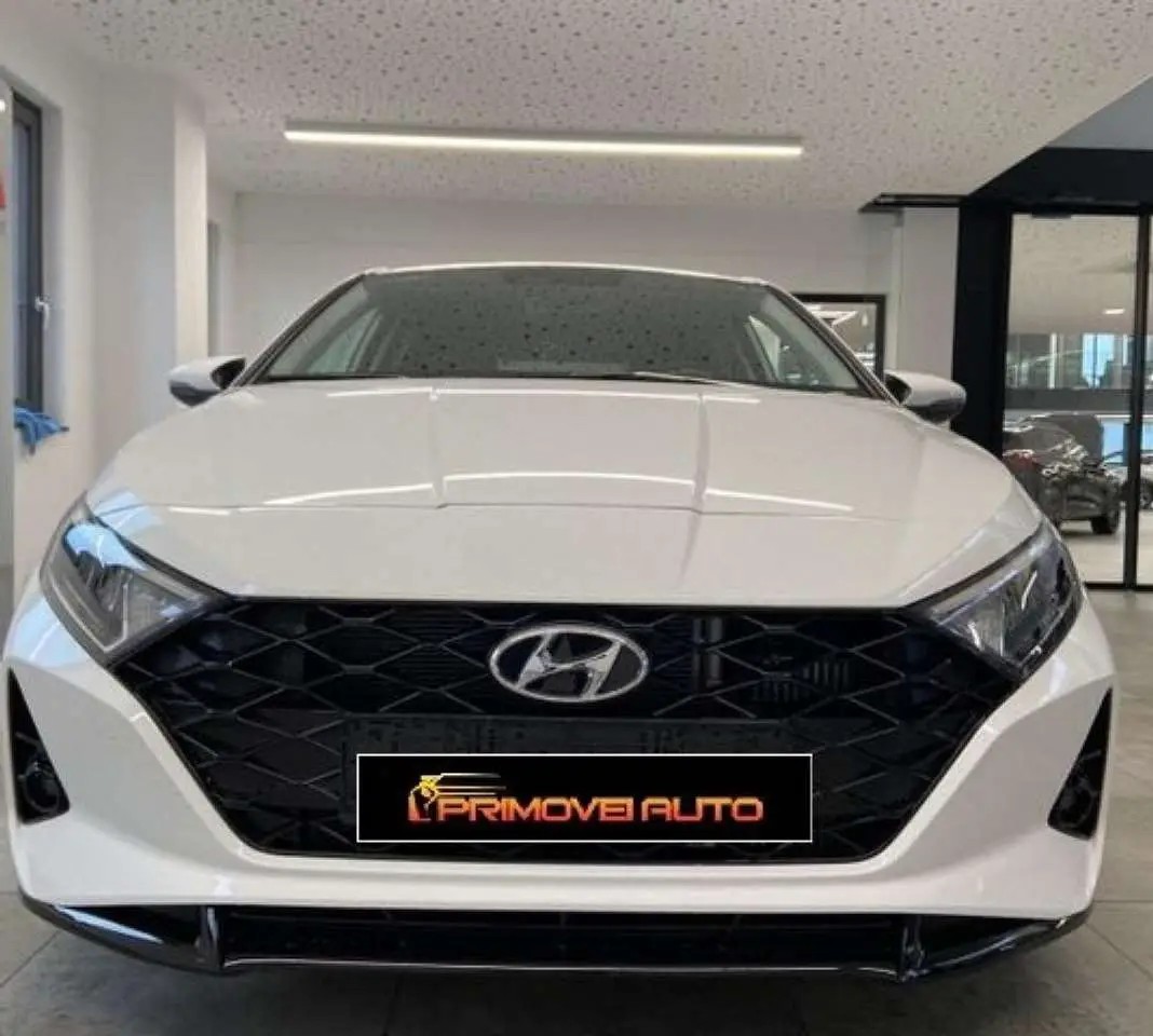 Photo 1 : Hyundai I20 2024 Petrol