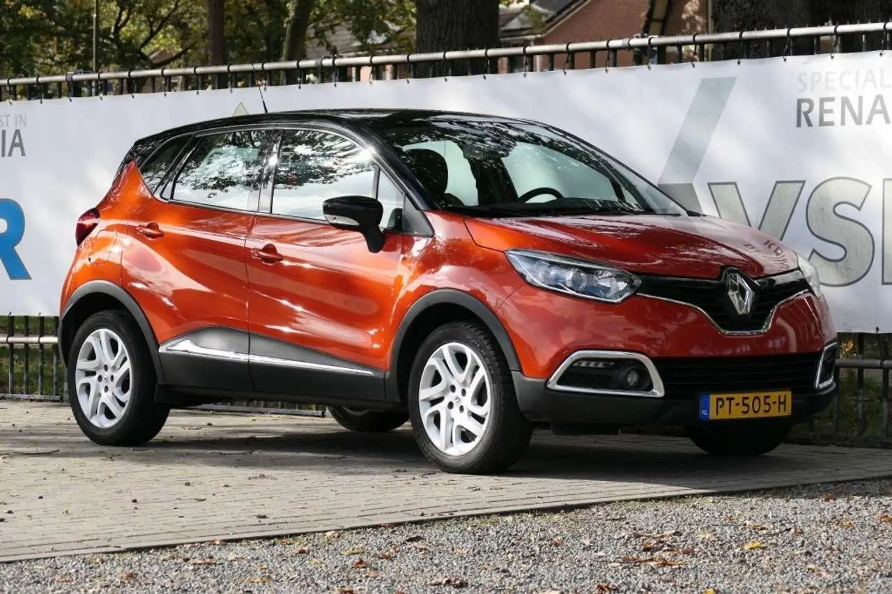 Photo 1 : Renault Captur 2017 Petrol