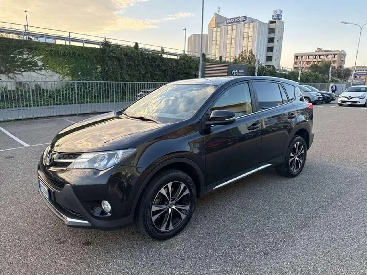 Photo 1 : Toyota Rav4 2014 Diesel