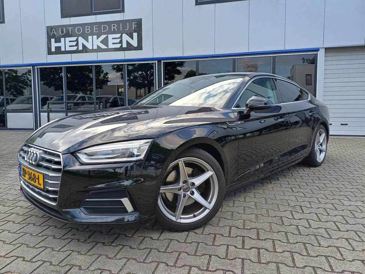 Photo 1 : Audi A5 2019 Hybrid