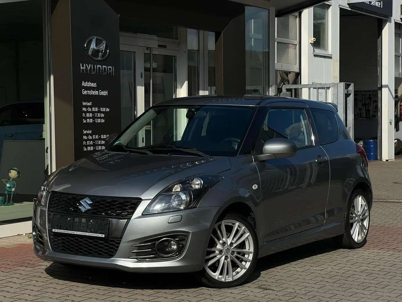 Photo 1 : Suzuki Swift 2017 Petrol