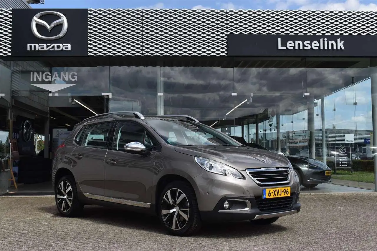 Photo 1 : Peugeot 2008 2014 Petrol