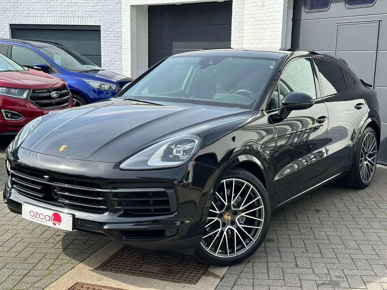 Photo 1 : Porsche Cayenne 2019 Petrol