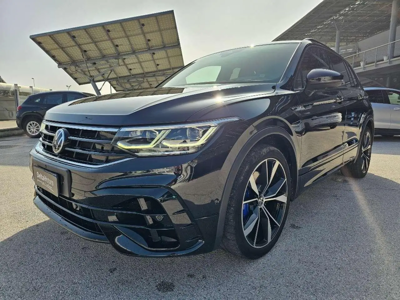 Photo 1 : Volkswagen Tiguan 2021 Petrol