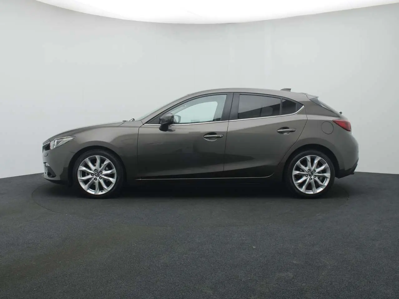 Photo 1 : Mazda 3 2015 Essence