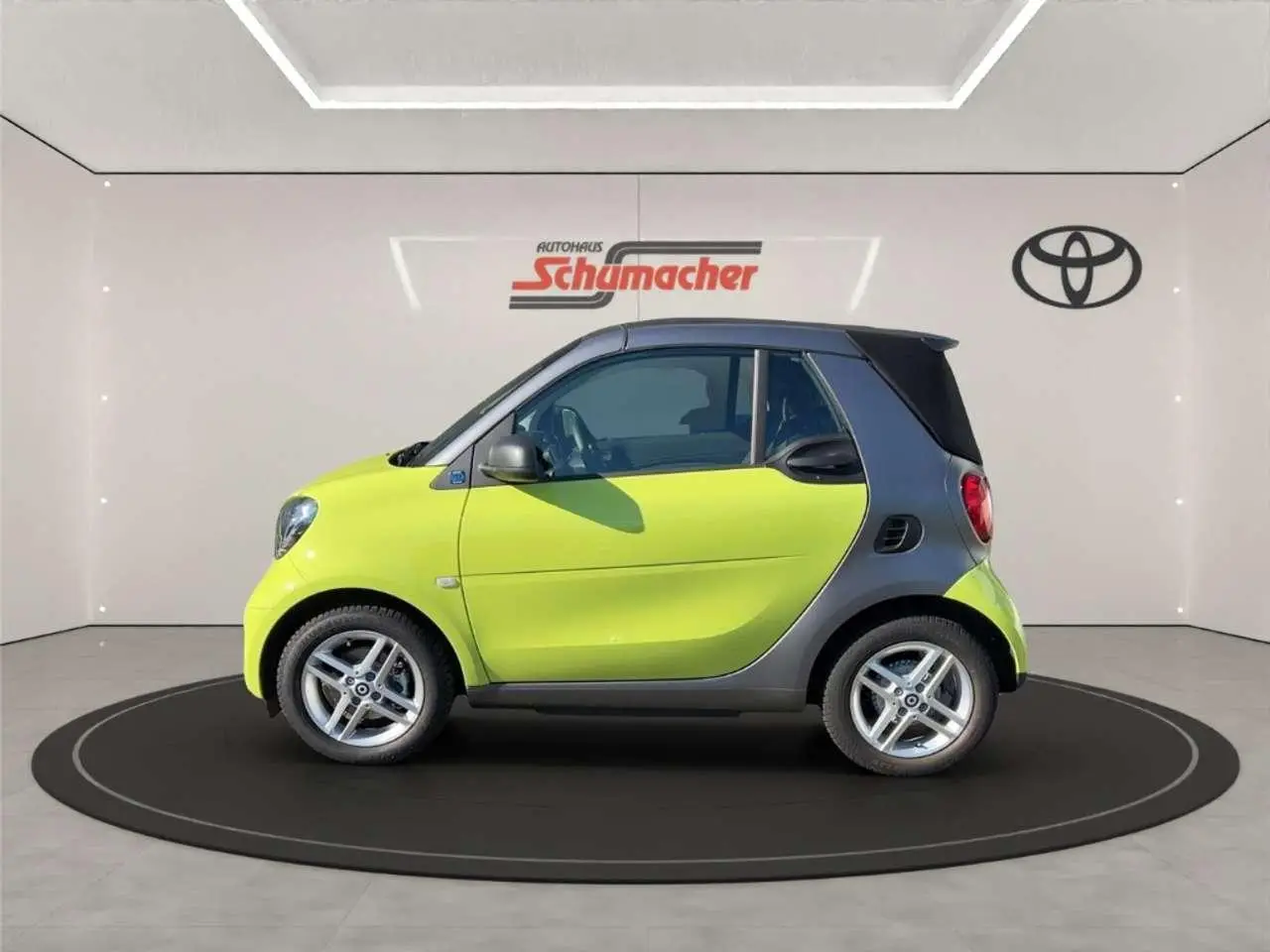 Photo 1 : Smart Fortwo 2021 Électrique