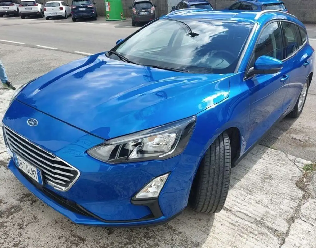 Photo 1 : Ford Focus 2020 Diesel