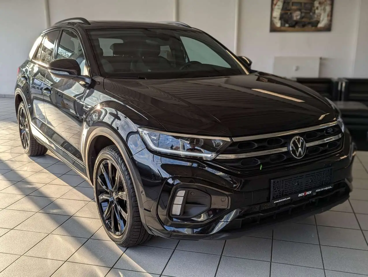 Photo 1 : Volkswagen T-roc 2024 Essence