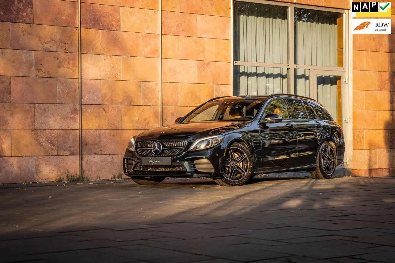 Photo 1 : Mercedes-benz Classe C 2019 Diesel