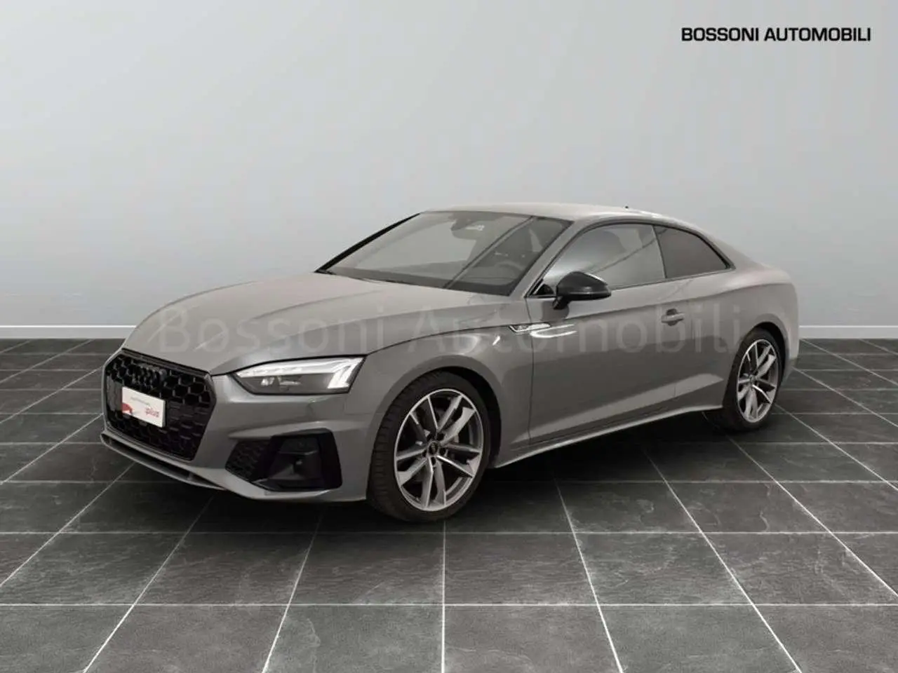 Photo 1 : Audi A5 2021 Others