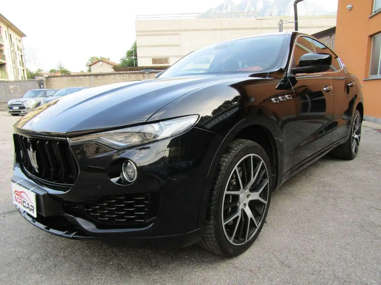 Photo 1 : Maserati Levante 2017 Petrol