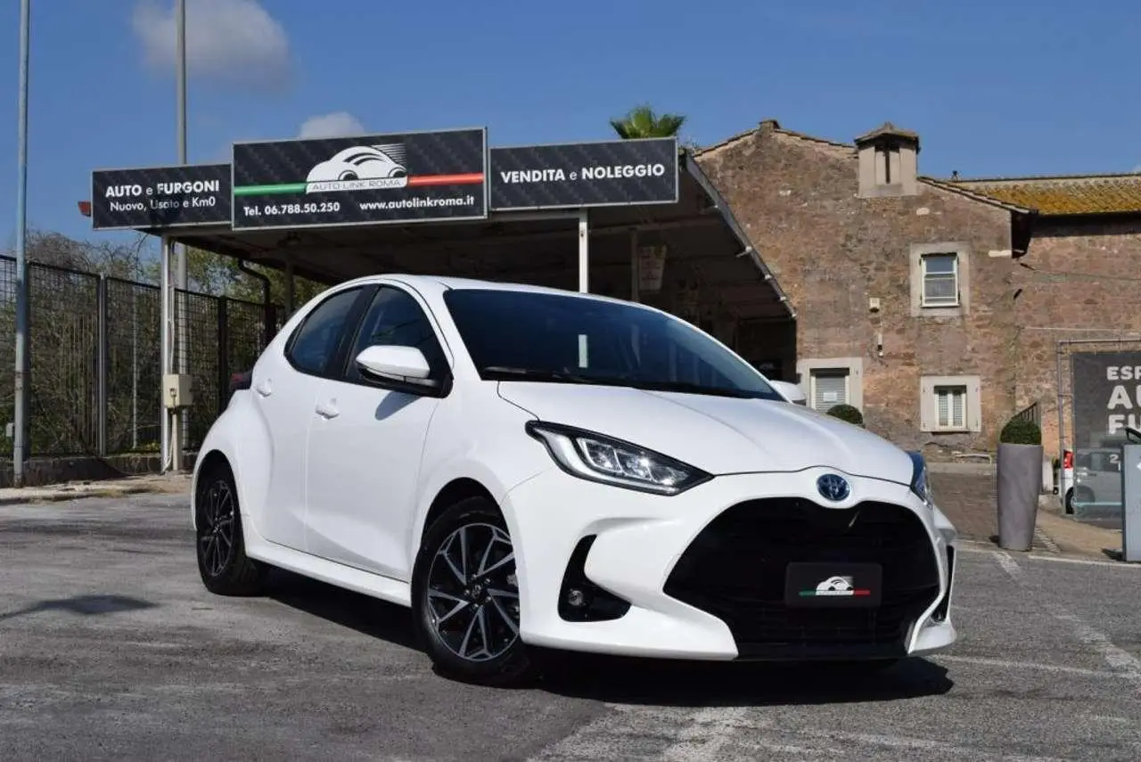 Photo 1 : Toyota Yaris 2021 Hybride