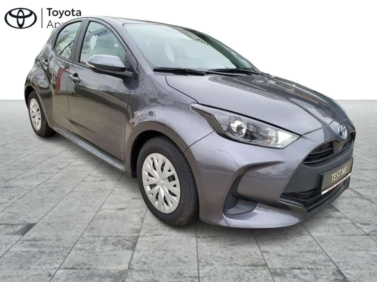 Photo 1 : Toyota Yaris 2024 Hybrid