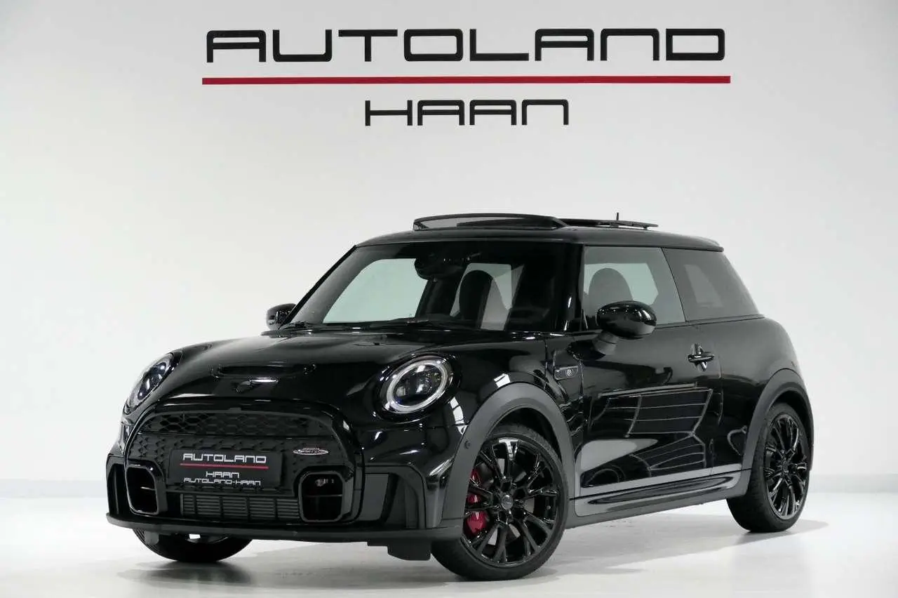 Photo 1 : Mini John Cooper Works 2023 Essence