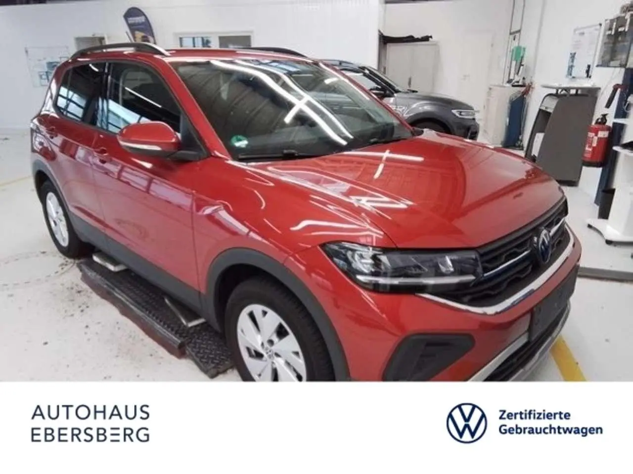 Photo 1 : Volkswagen T-cross 2024 Essence