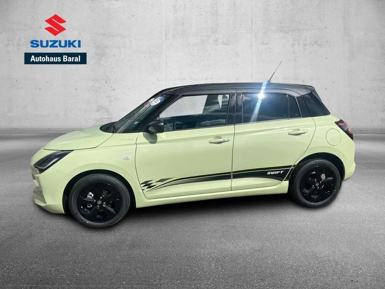 Photo 1 : Suzuki Swift 2024 Hybride