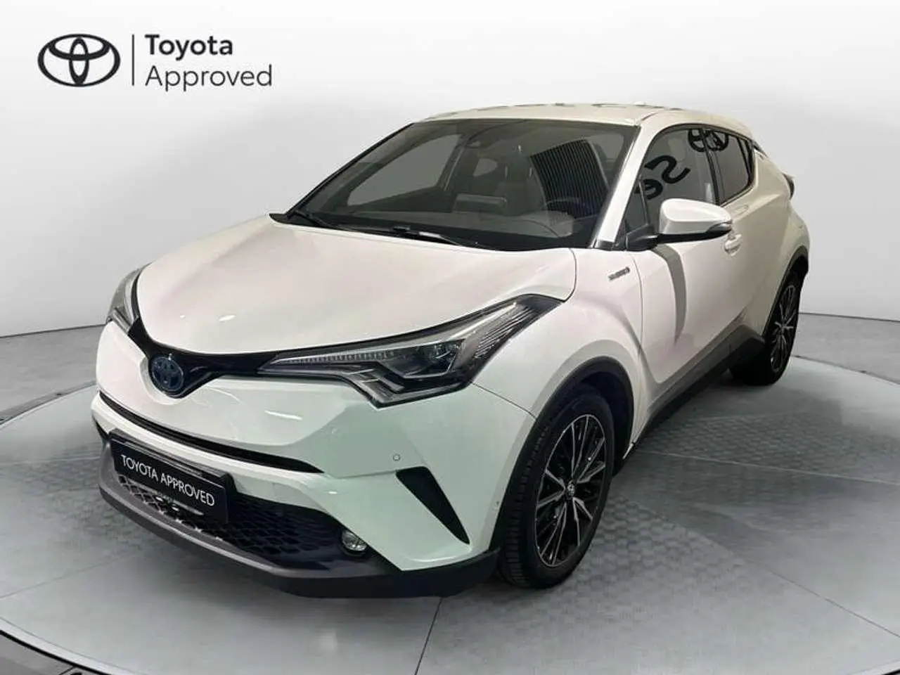 Photo 1 : Toyota C-hr 2019 Hybrid