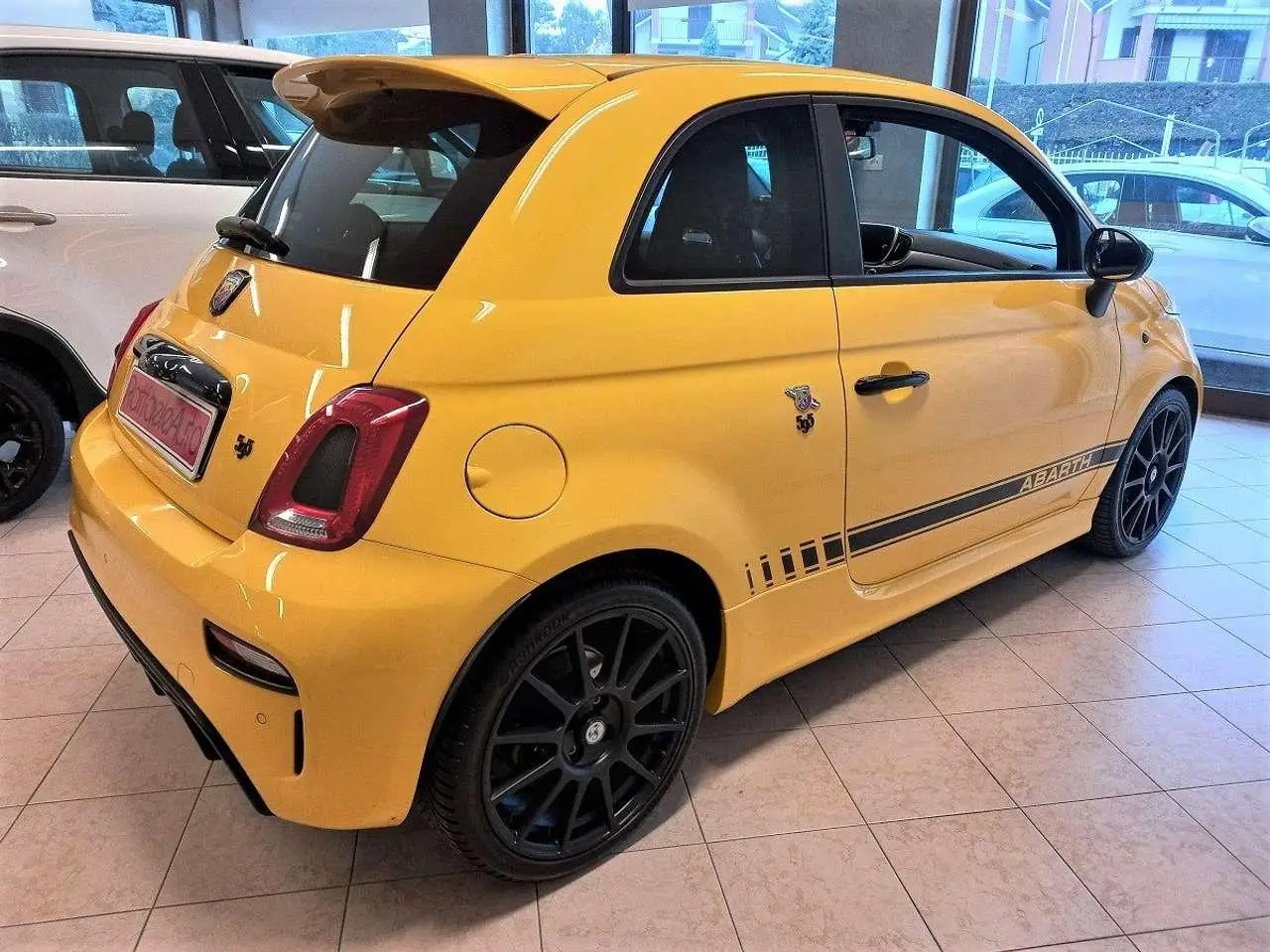 Photo 1 : Abarth 595 2018 Essence