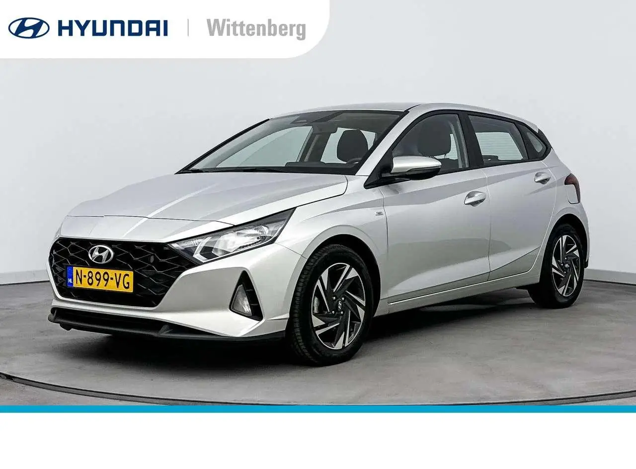 Photo 1 : Hyundai I20 2022 Hybrid