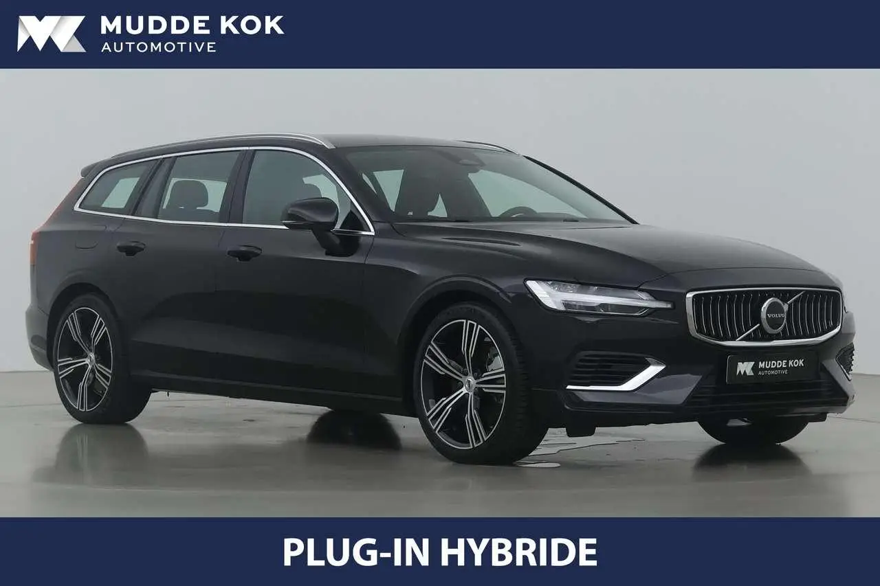 Photo 1 : Volvo V60 2024 Hybride