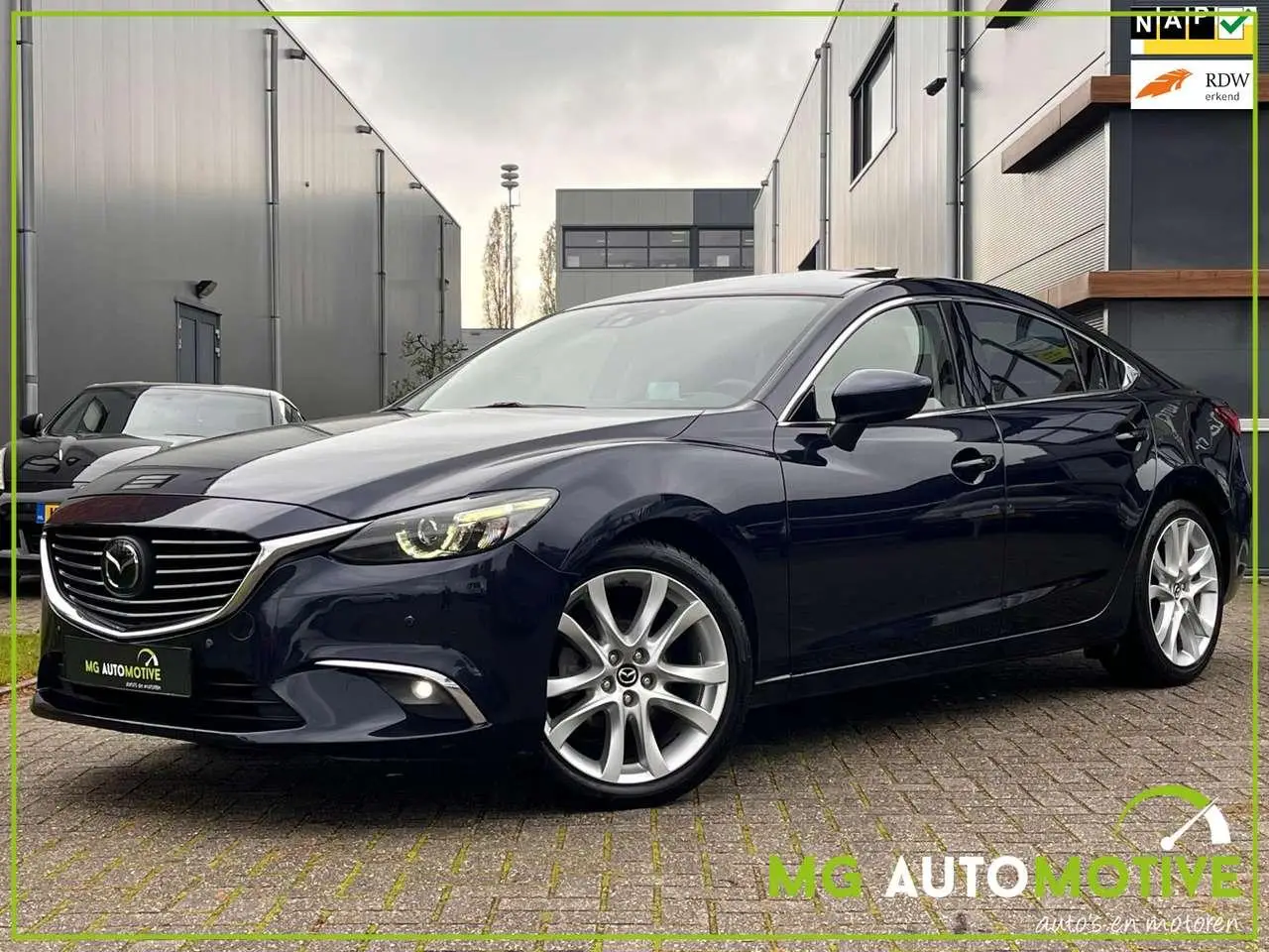 Photo 1 : Mazda 6 2016 Petrol