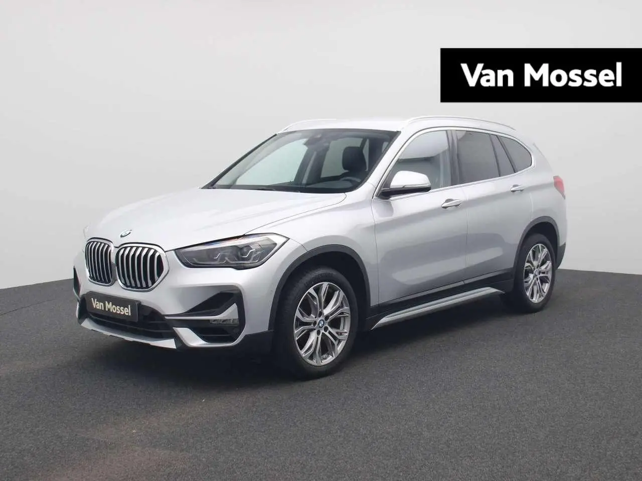 Photo 1 : Bmw X1 2020 Petrol