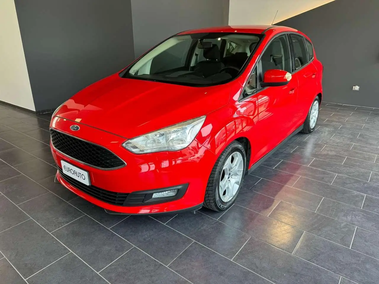 Photo 1 : Ford C-max 2016 LPG