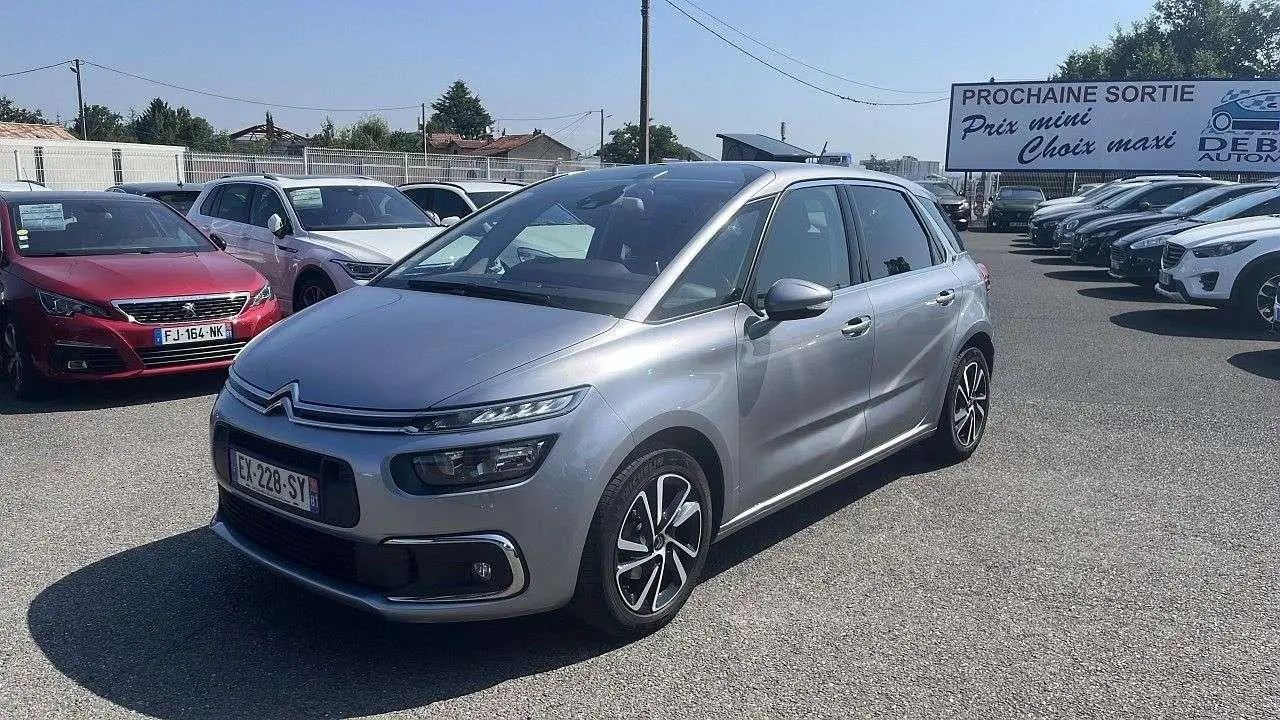 Photo 1 : Citroen C4 2018 Diesel